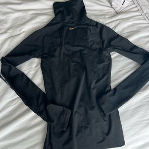High neck long sleeve drifit Nike
